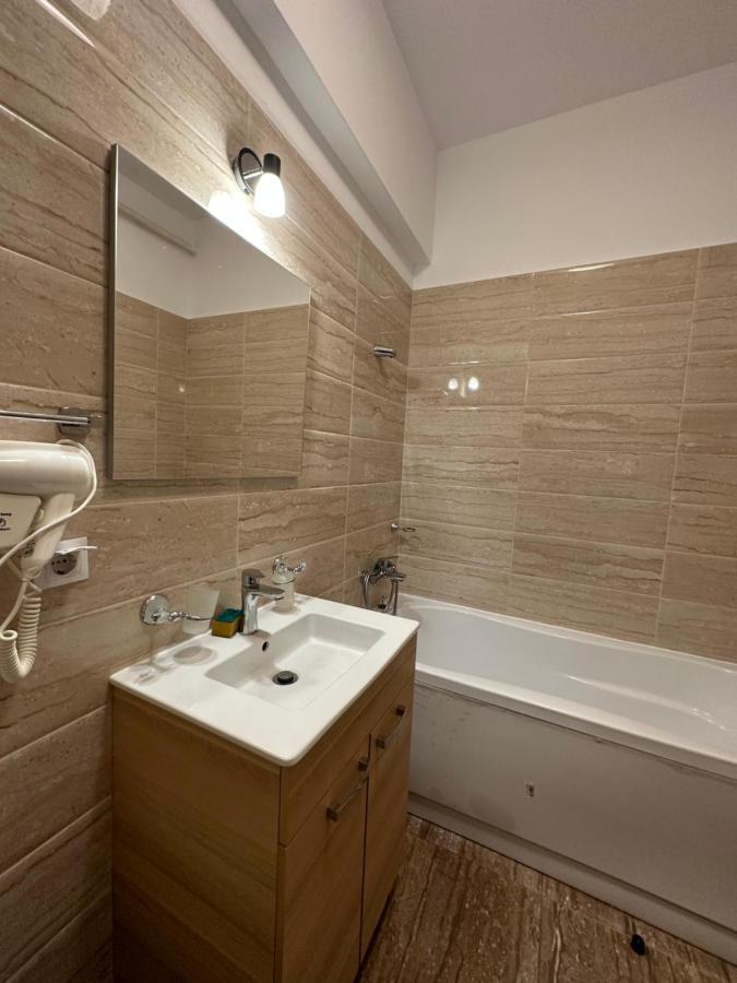 97 Rent House Apartman Bukarest Kültér fotó